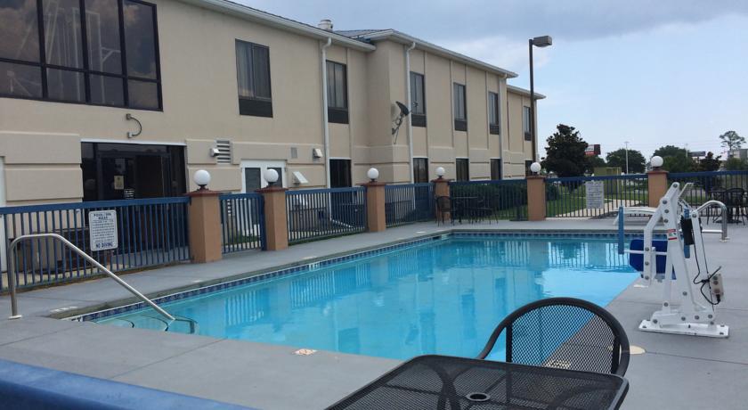 Luxury Suites Pensacola Exteriör bild
